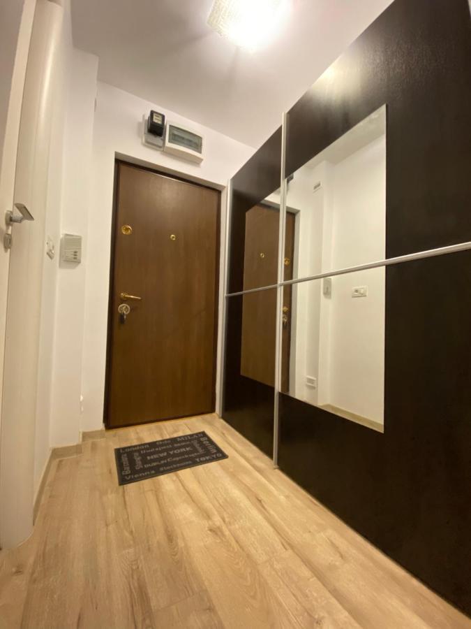 Take Pro Timisoara Apartment Екстер'єр фото