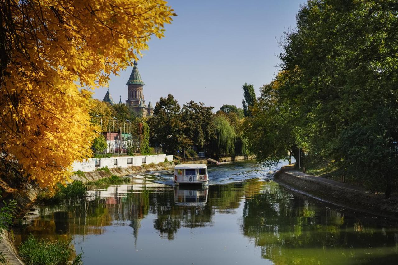 Take Pro Timisoara Apartment Екстер'єр фото
